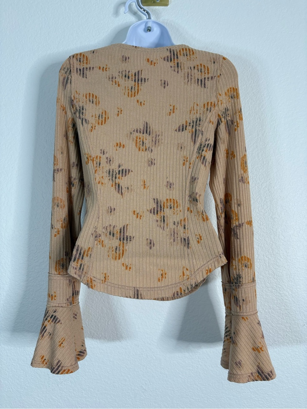 Free People Layer Me Long Sleeve Ribbed Henley Floral Medium Peach Boho - Picture 6 of 15